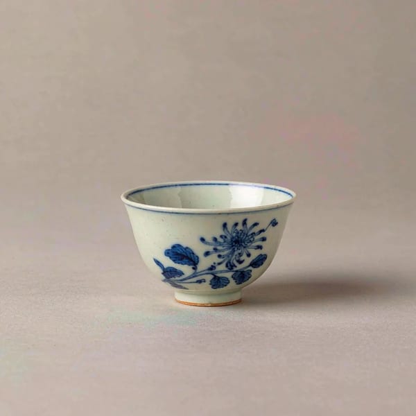 Blue-and-White Chrysanthemum Teacup